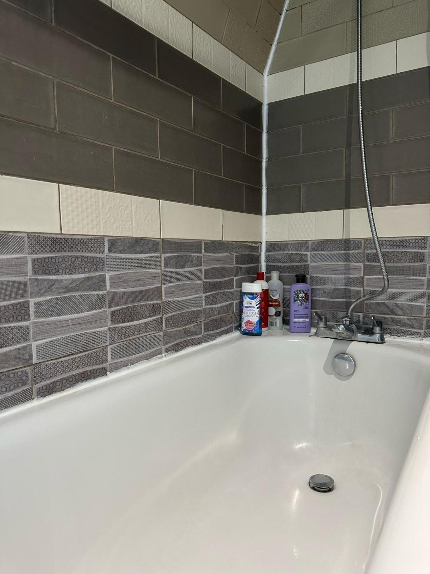 "Euston Comfort" 3 Bedroom Flat In Kings Cross, St Pancras!!!!118B ลอนดอน ภายนอก รูปภาพ
