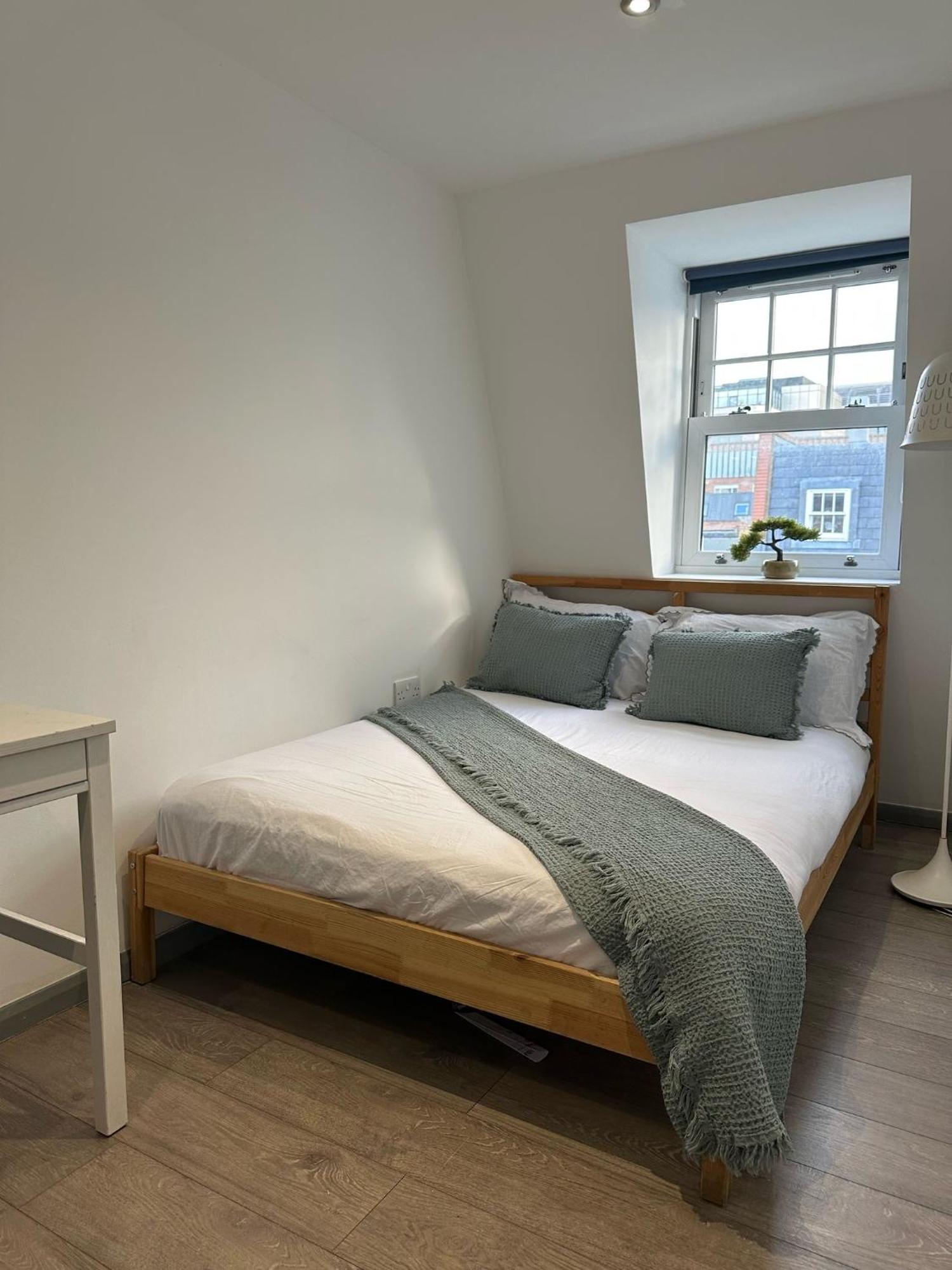 "Euston Comfort" 3 Bedroom Flat In Kings Cross, St Pancras!!!!118B ลอนดอน ภายนอก รูปภาพ