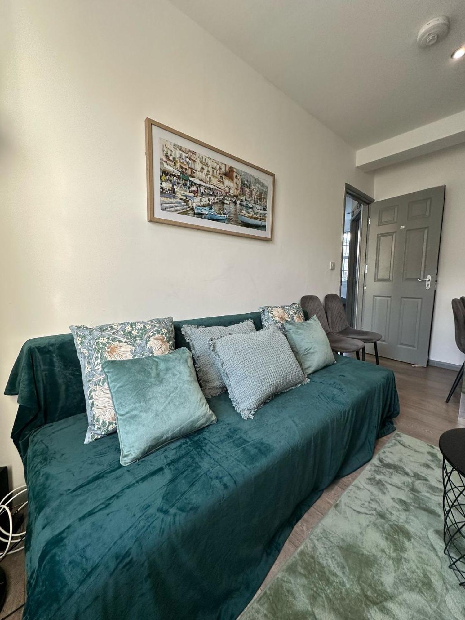 "Euston Comfort" 3 Bedroom Flat In Kings Cross, St Pancras!!!!118B ลอนดอน ภายนอก รูปภาพ