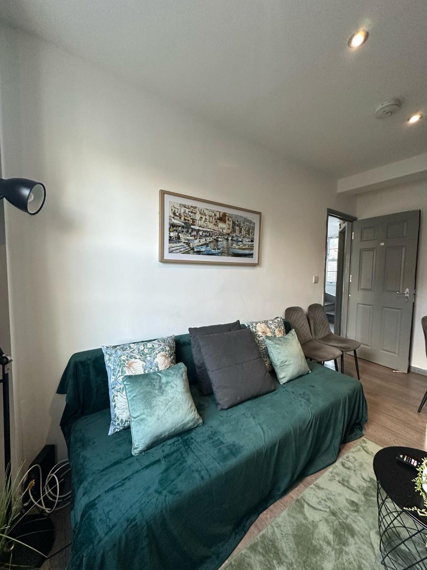 "Euston Comfort" 3 Bedroom Flat In Kings Cross, St Pancras!!!!118B ลอนดอน ภายนอก รูปภาพ