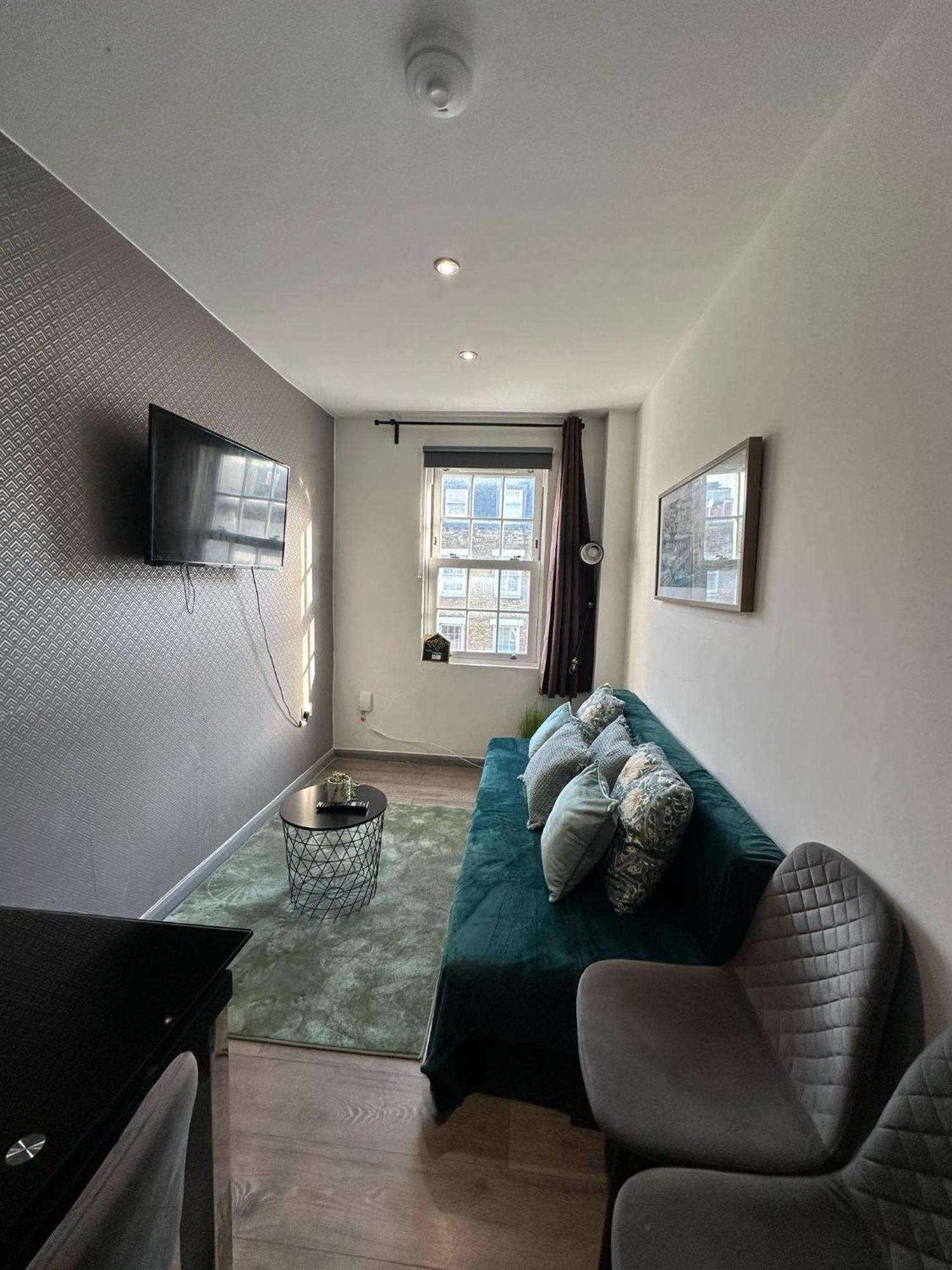 "Euston Comfort" 3 Bedroom Flat In Kings Cross, St Pancras!!!!118B ลอนดอน ภายนอก รูปภาพ