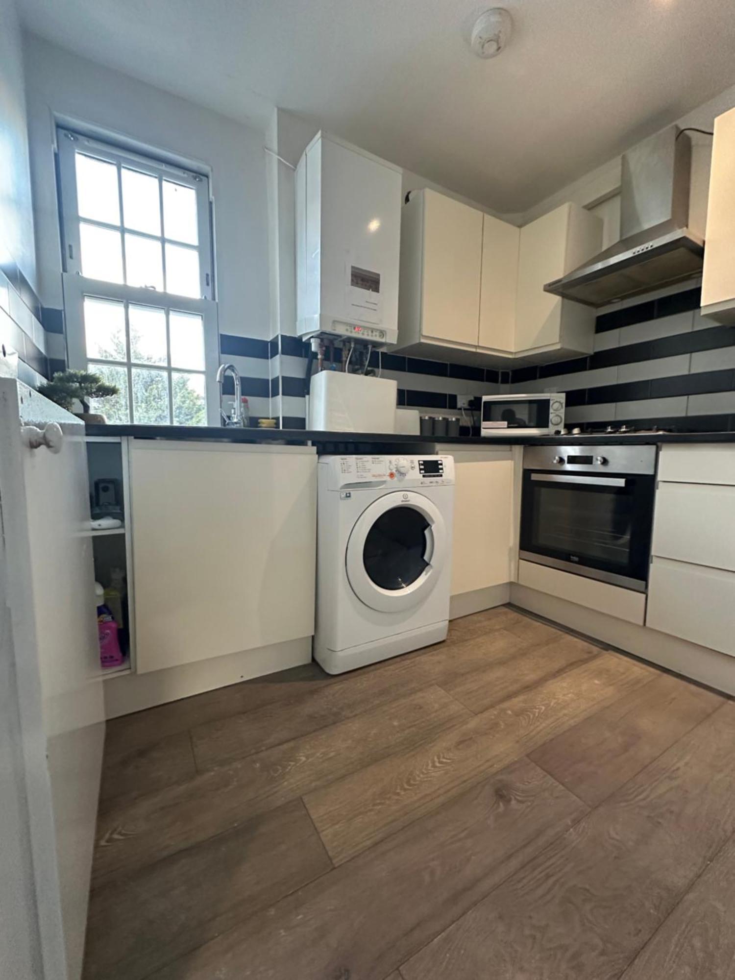 "Euston Comfort" 3 Bedroom Flat In Kings Cross, St Pancras!!!!118B ลอนดอน ภายนอก รูปภาพ